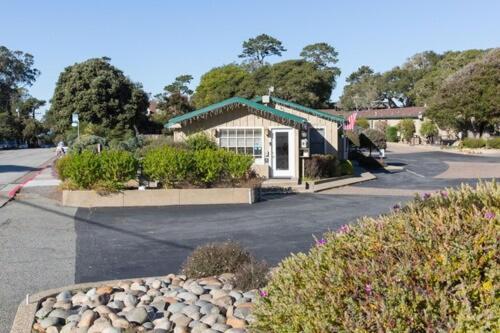 Sea Breeze Inn - Pacific Grove Exterior foto